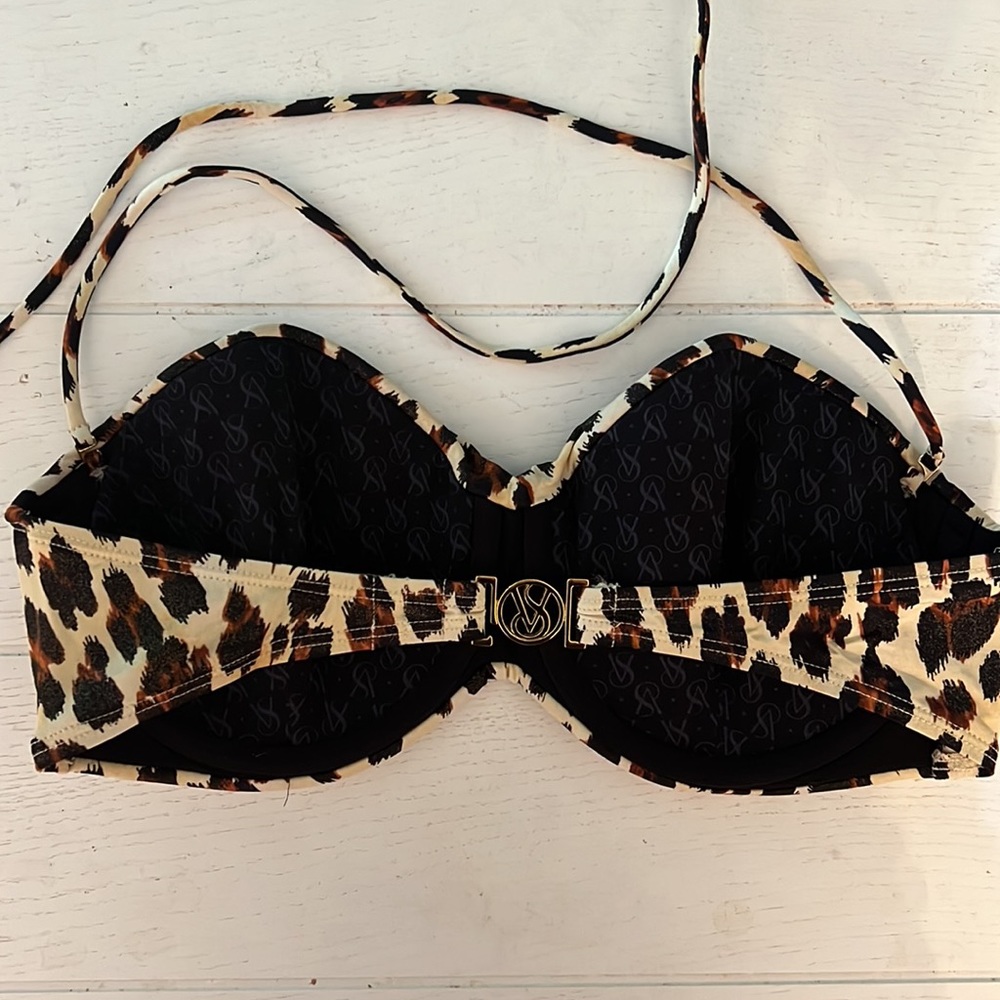 Leopard bikini - Picture 3 of 4